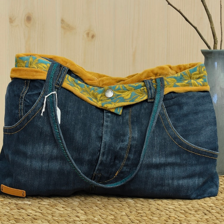 Pourquoi choisir un sac en jean recyclé ?