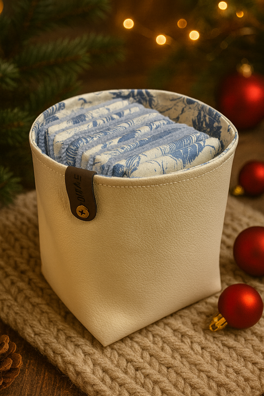 Panier blanc givré avec lingettes réutilisables bleu floral – Onaé
