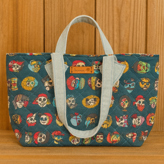 Sac à main vert matelassé motifs chiens déguisés – création artisanale Onaé
